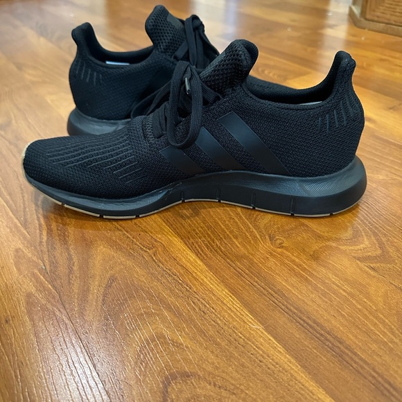 Adidas SWIFT RUN 1.0 SHOES, Black, US 10.5 - Picture 8 of 10